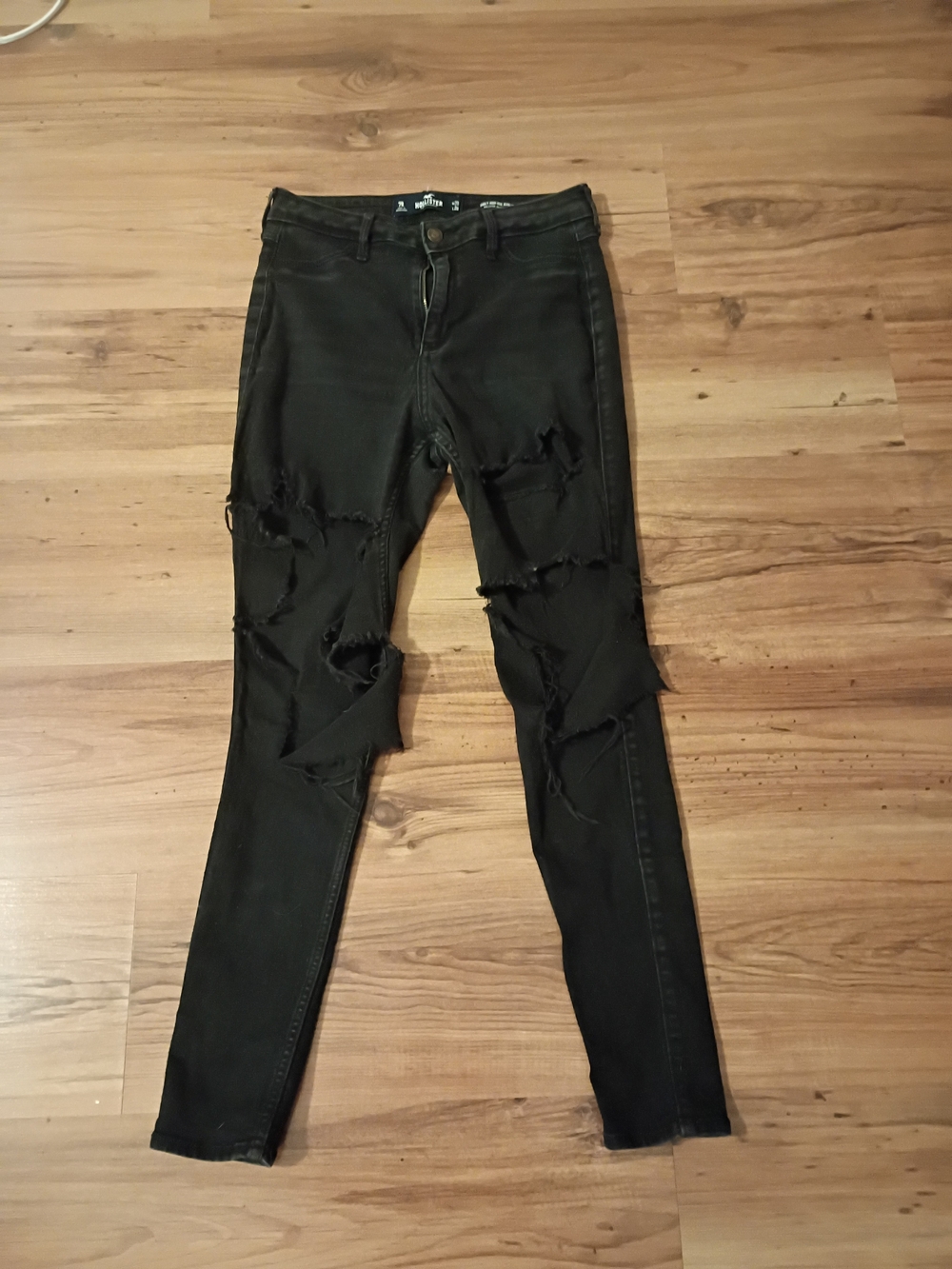 Hollister Black Ripped Skinny Jeans